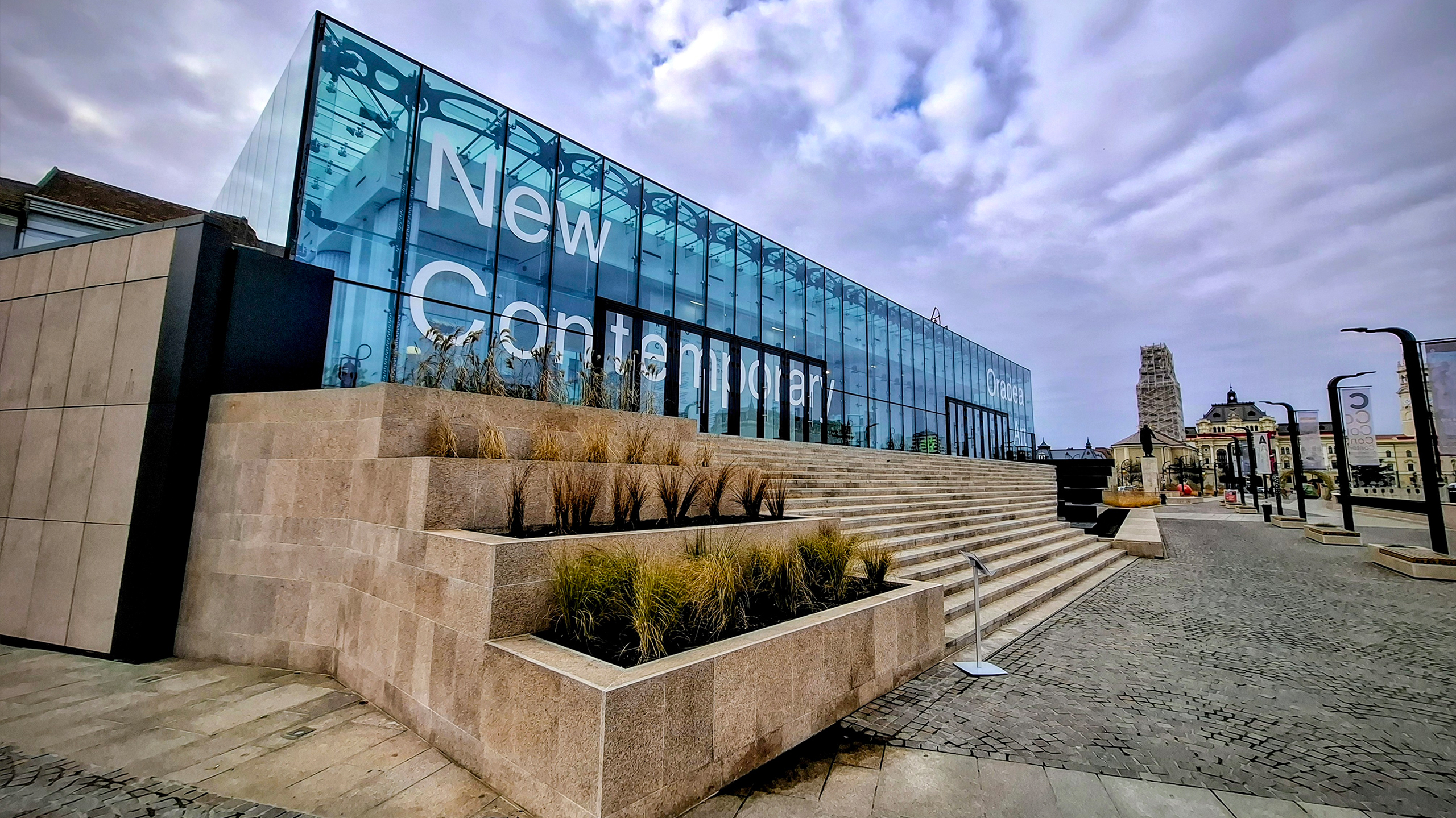 Nagyvárad új üvegkalitkája